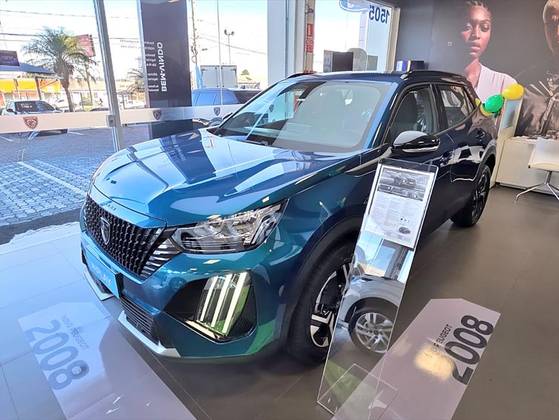 PEUGEOT 2008 1.0 TURBO 200 FLEX ACTIVE CVT PEUGEOT 2008 1.0 TURBO 200 FLEX ACTIVE CVT